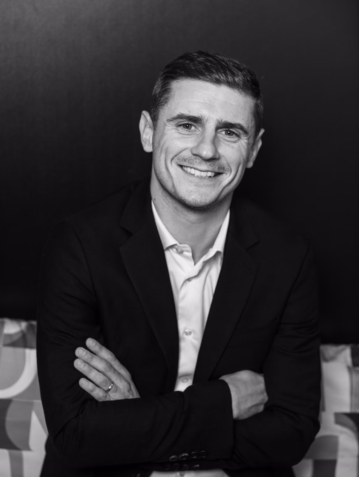 Thibaut Morin conseille et accompagne une centaine de clients dans la gestion de leur patrimoine